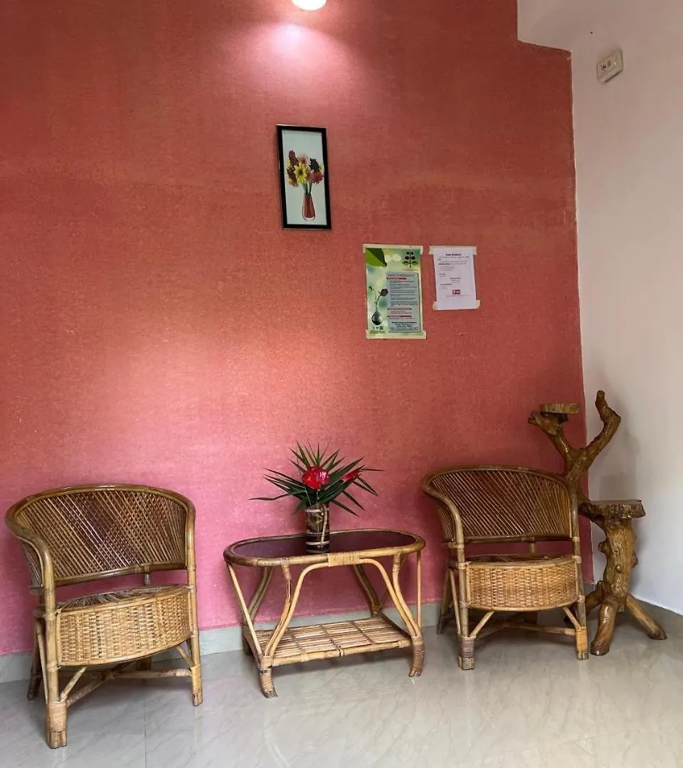 Homestay Aishwarya Residency And Cafeteria Apartment Thekkady India