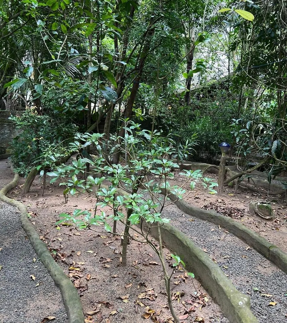 Homestay Aishwarya Residency And Cafeteria Apartment Thekkady